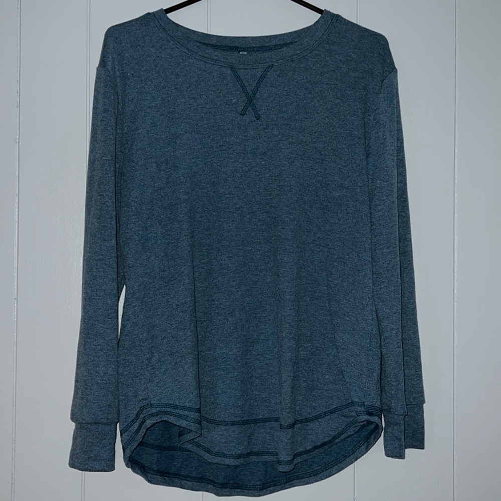 Womens Casual Crewneck Sweatshirt Soft Lightweight Loose Top